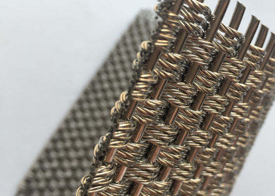 Dekoratif 5.5mm Arsitektur Steel Mesh Flexible Metal Woven Untuk Penutup Kolom
