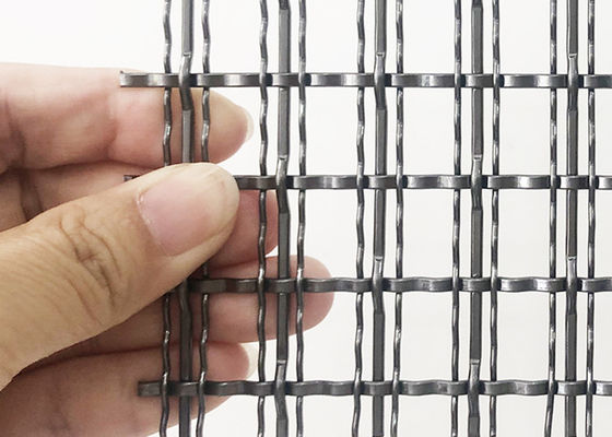 4.4mm Warna Hitam Arsitektur Tenunan Wire Mesh Partisi Panel Logam Dekoratif