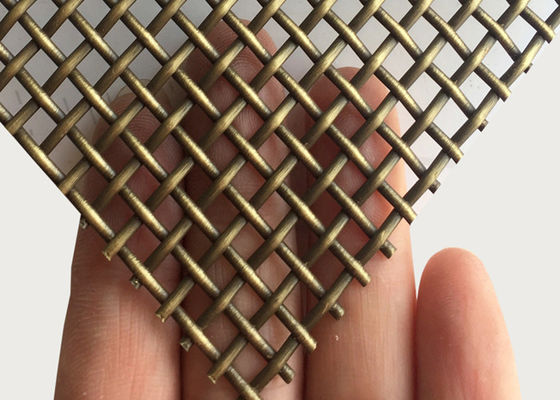 Lubang Persegi Pelindung Wire Mesh Grilles 30mx1m Untuk Dekorasi