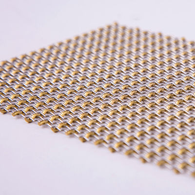 Warna Emas Ketahanan Korosi Perawatan Permukaan Anodizing Mesh Logam Dekoratif