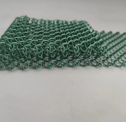 Green Aluminium Wire Arsitektur Woven Mesh Untuk Solusi Dekoratif Serbaguna