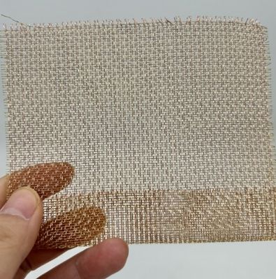 Fleksibilitas Tinggi Dekoratif Woven Wire Mesh Untuk Langit-langit Arsitektur