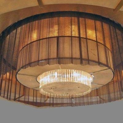 Customized Hole Size Silver Metal Coil Drapery Untuk Arsitektur Dan Desain Lansekap