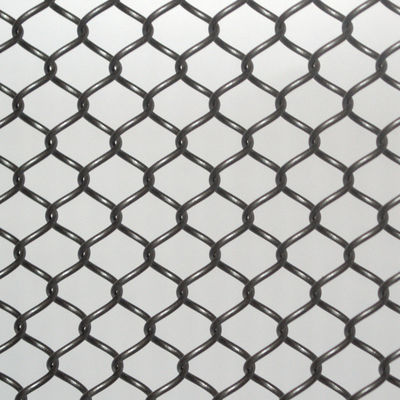 Custom Metal Coil Drapery Dengan 5mm Aperture 1.1kg Berat 70mm Mesh Painting Finish