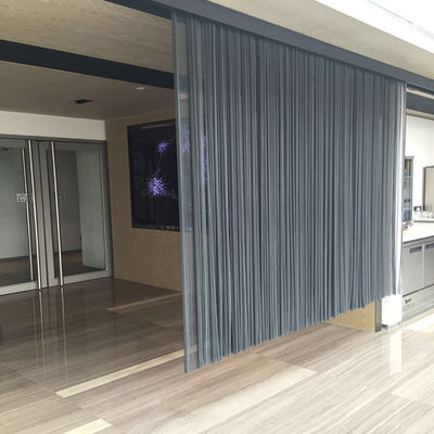 Metal Roller Blinds 80% Area Pembukaan Diameter Kawat 1.0mm Tirai Pembagian Dalam Ruang