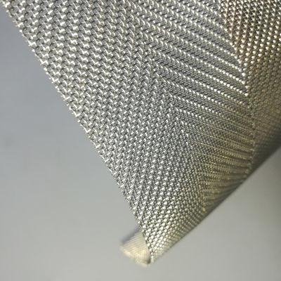 Tinggi Kekuatan Kaca Laminated Wire Mesh 30m Panjang Untuk Tugas Berat