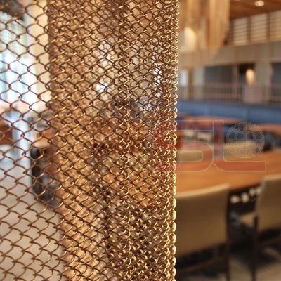 9mm Wire Pitch Metal Coil Drapery untuk persyaratan lebar yang disesuaikan