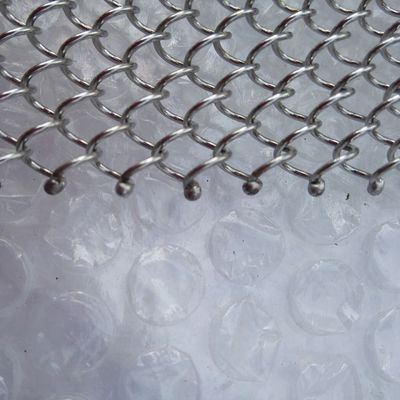 0.5-2mm Ketebalan Perunggu Metal Coil Drapery untuk Round Window Treatment Curtain