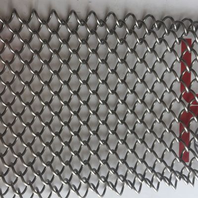 0.5-2mm Ketebalan Perunggu Metal Coil Drapery untuk Round Window Treatment Curtain