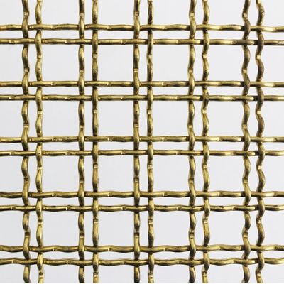 Bentuk lubang persegi ramah lingkungan 30m perak stainless steel panel kawat dekoratif / Wire Mesh fasad