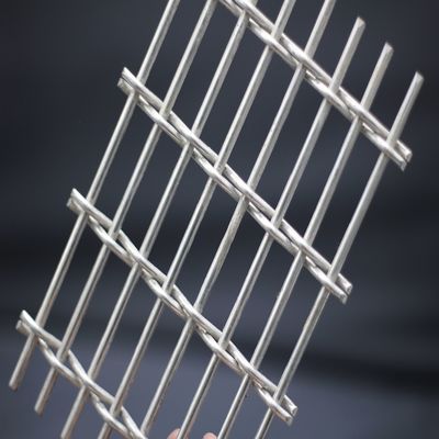 Weft Pitch 15mm Customisable Wire Mesh Grilles Dalam Warna Perak Emas Hitam