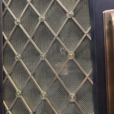 Area Bukaan 49% Baja tahan karat Woven Wire Mesh Grille Untuk Dekorasi Lemari