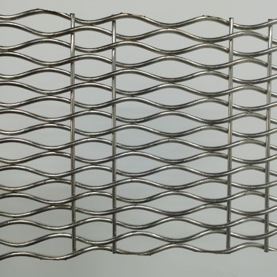 Customization Residential Dekoratif Woven Wire Mesh 18mm Weft Pitch