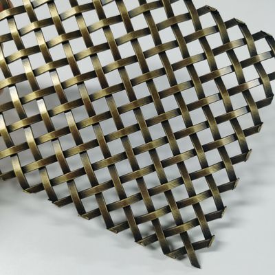 ISO9001 Sertifikasi Hiasan Woven Wire Mesh Mudah Untuk Membersihkan Desain 10mm Flat Pitch