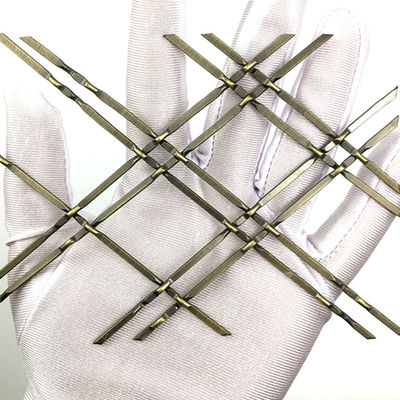 Flat Pitch 10mm Dekoratif Woven Wire Mesh Dengan Diameter Flat Of 1.5×3.5mm Dan Berat Of 8.6 Kgs/m2