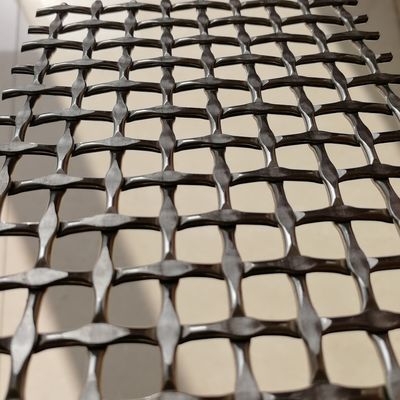 ISO9001 Bersertifikat Diamond Woven Mesh 42,2% Area Pembukaan Untuk Industri Berat