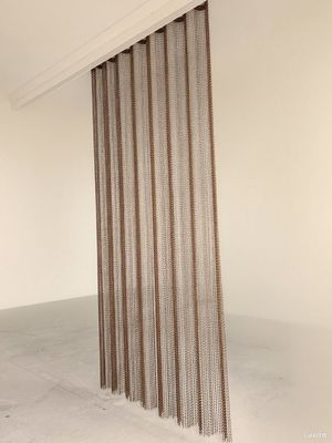 Gorden Rantai Aluminium dengan Ukuran Kustom dan Rel Tahan Lama Serta Perlengkapan Lainnya