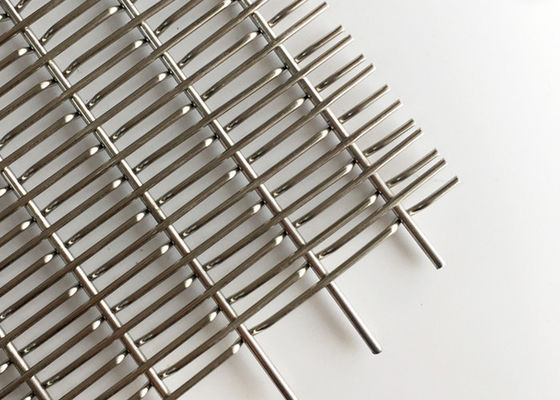 SS Polos Woven Metal Dekoratif Partitionl Screen Untuk Arsitektur Woven Wire Mesh