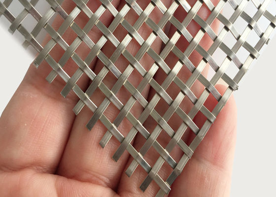 Layar Mesh Logam Dekoratif Setengah Bulat 1.8mm Untuk Windows 3.36kgs / m2