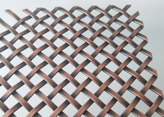 Kisi-kisi Wire Mesh Dekoratif Kuningan Berlapis Antik Lubang Persegi Lebar 1m