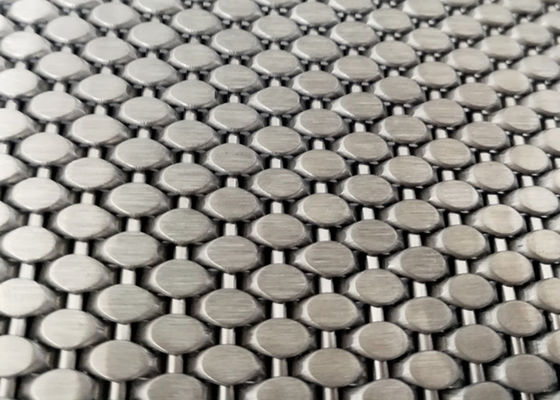 316L Stainless Steel Metal Mesh Cladding Kekuatan Tarik Tinggi 4.5m 5.5m Panjang