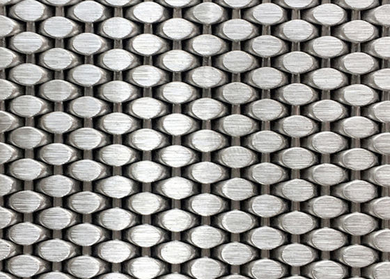 316L Stainless Steel Metal Mesh Cladding Kekuatan Tarik Tinggi 4.5m 5.5m Panjang