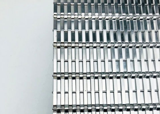 Kandang Kain Mesh Stainless Steel Arsitektur Lebar 2.2mm Dia 2.5m