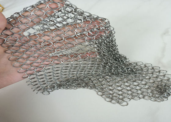 SS316 HDG PVD Metal Stainless Steel Ring Mesh Polos Woven Untuk Ruang Pameran