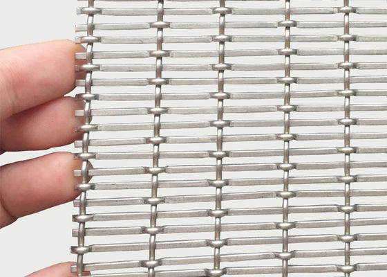 3mm Tebal Stainless Steel Arsitektur Mesh Woven Wire Pembagi Ruang Layar